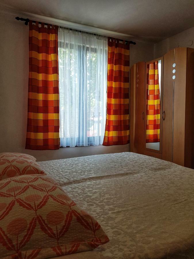 Apartment Nena 诺维·维诺多尔斯基 外观 照片